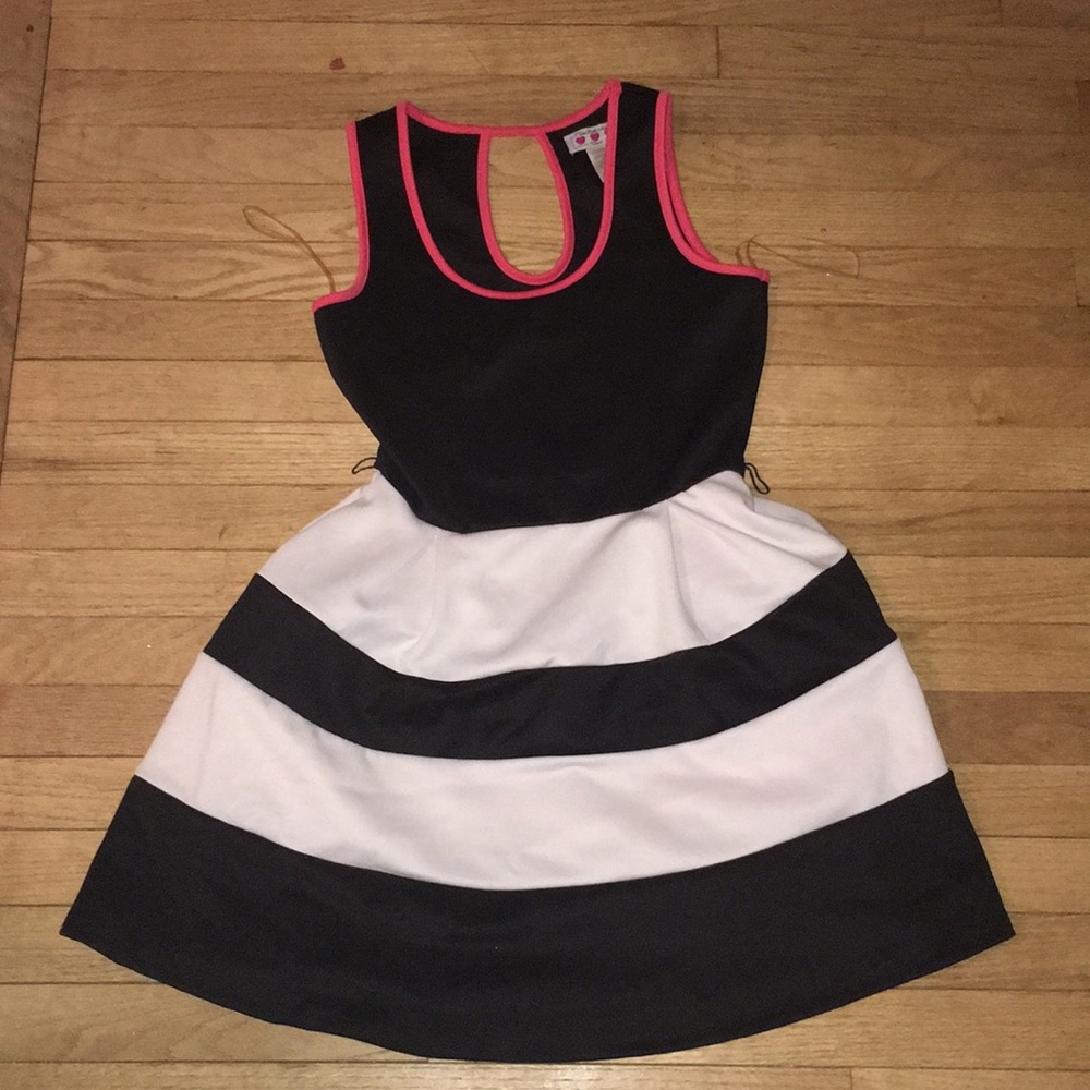 Black and white dress